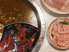 艳红酸辣三拼锅-陈艳红火锅菜·冒菜(簋街店)