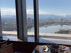 -三迪希尔顿酒店欢厨自助餐厅·高空闽江全景