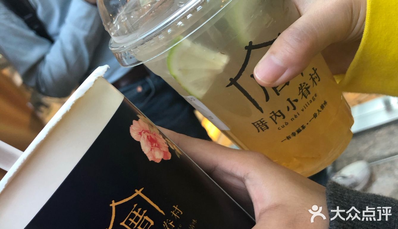 人流：点餐人不多，做的也很快