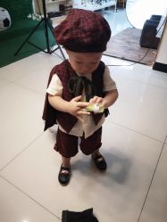 -咔咔儿童摄影馆