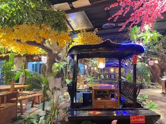 -城墙拐拐火锅(三峡广场黑金冠店)