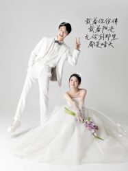 -蒙娜丽莎婚纱摄影(爱城总店)