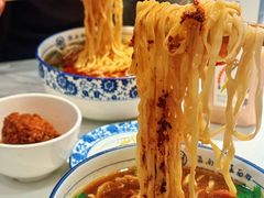 -镇南锅盖面馆(解放路店)