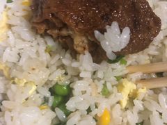扬州炒饭-咬不得高祖生煎·简餐(金逸影城店)