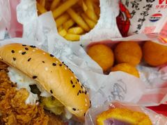 -华莱士·全鸡汉堡(长安街口店)