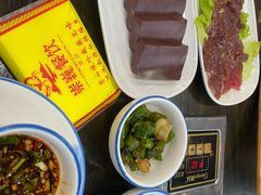 -南丹崇巍牛杂家常菜(埌东店)