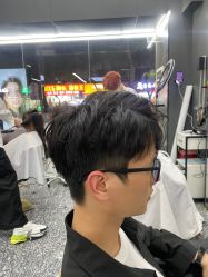 -藤野造型专业烫染接发