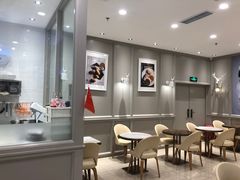 -面包新语(龙湖·西宸天街店)