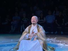 -瑞虹新天地月亮湾