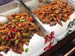 -六合夜市