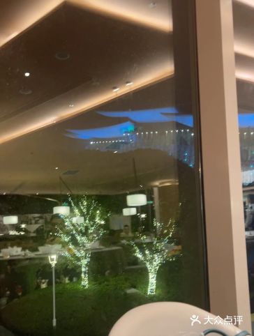 舌尖轻触无锡菜的鲜嫩食材