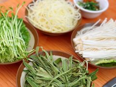 -黔三一夺夺粉酸汤火锅(百信店)