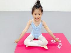 -小芳舞蹈团·少儿舞蹈·中国舞(龙江校区)