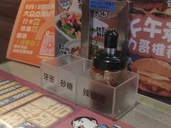 零售区-大头力茶餐厅(花都融创茂店)