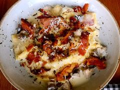 -ROAST coffee & eatery