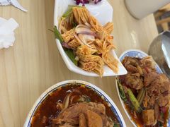 -鲁山揽锅菜(金鼎店)