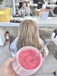 -吉艺心专业美发造型