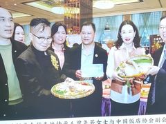 -姐妹鸭仔饭店(湾南路店)