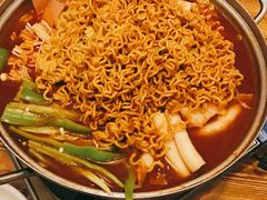 -百年石锅饭·朝鲜族传统民餐