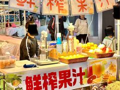 -王府井百货熙地港店