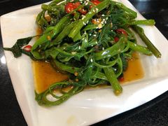 -老来福·非遗酸汤兔(凯旋路店)