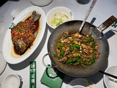 -费大厨辣椒炒肉(高铁吾悦广场店)