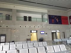 候车厅设施-桂林西站