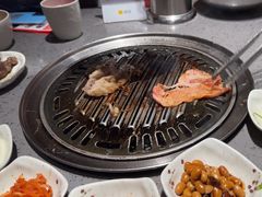 -喜鹊烤肉酒场(美乐城店)