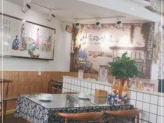 大堂-八两八金·莱芜特色炒鸡(市南漳浦路店)