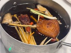 -德天肥牛海鲜火锅(龙吟坊店)