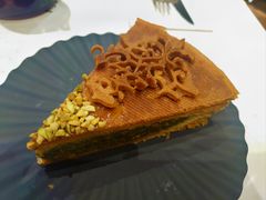 国王饼-潮一不贰·法式甜品·生日蛋糕·西式简餐(外滩店)