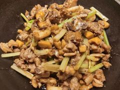 茶油走地鸡-佬麻雀·剁椒鱼头(京基KK One店)