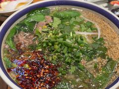 -云阿蛮云南生烫牛肉米线(奉贤路店)