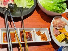 -山之屋炭火烧肉·生啤畅饮(大朗万科中央公园店)