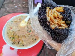 -云南大锅豆浆店