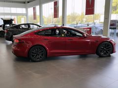 -TESLA 特斯拉(北京南四环中路特斯拉中心)
