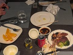 -亚洲国际大酒店·云顶阁旋转自助餐厅