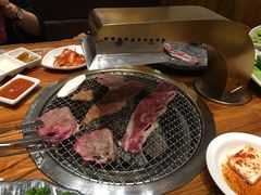 -万兴佳烤肉·长白山老味道(宏泰广场店)