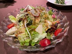 凯撒沙拉-RIVIERA 松鹤楼(外滩店)