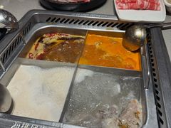-海底捞火锅(公益西桥店)