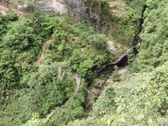 -龙水峡地缝景区