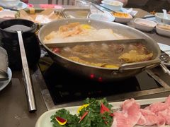 -捞王锅物料理(上海世茂广场店)