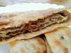 -溢心园香河肉饼总店