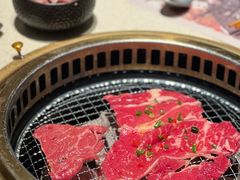 -蚂蚁洞·烤肉大营地(上海静安大悦城店)