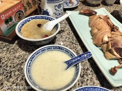 民国美龄粥-南京大牌档(香港广场店)