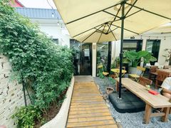 -AHAVA·Fang Baking Studio