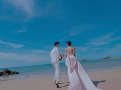点击看大图 -挪娅婚纱摄影皇家会所