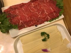 生切牛肉-一天好养生火锅·衢州人自己的火锅(阳光水岸店)