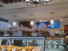 面包甜点陈列柜-老大昌(淮海中路店)
