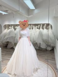 -HANSA韩纱婚纱礼服设计师集合店